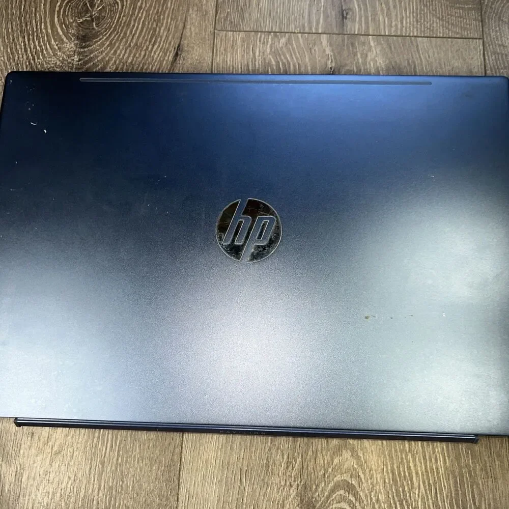 HP Pavilion 15-cs2073cl 15.6
